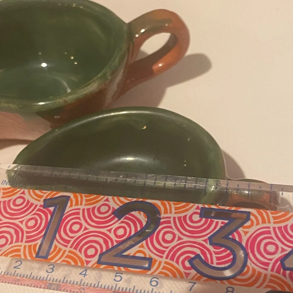 Set of 5 Williams Sonoma Chili Pepper stacking bowls